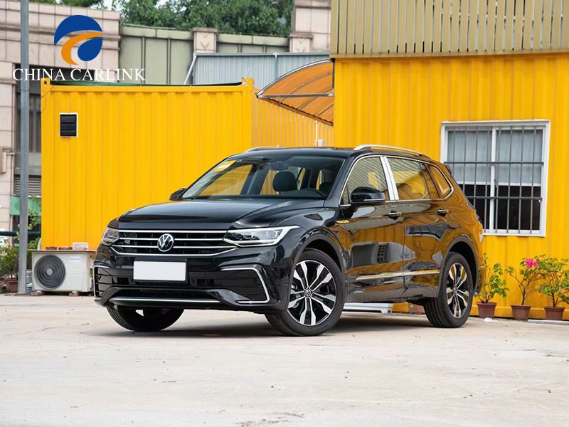 Offentliga Volkswagen Tiguan L